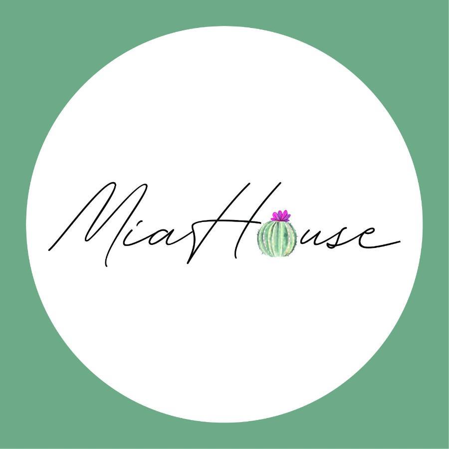 فيلا Mia House سيراكوزا المظهر الخارجي الصورة